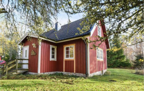 Stunning home in Jakobsbyn with Sauna and 3 Bedrooms in Mellerud